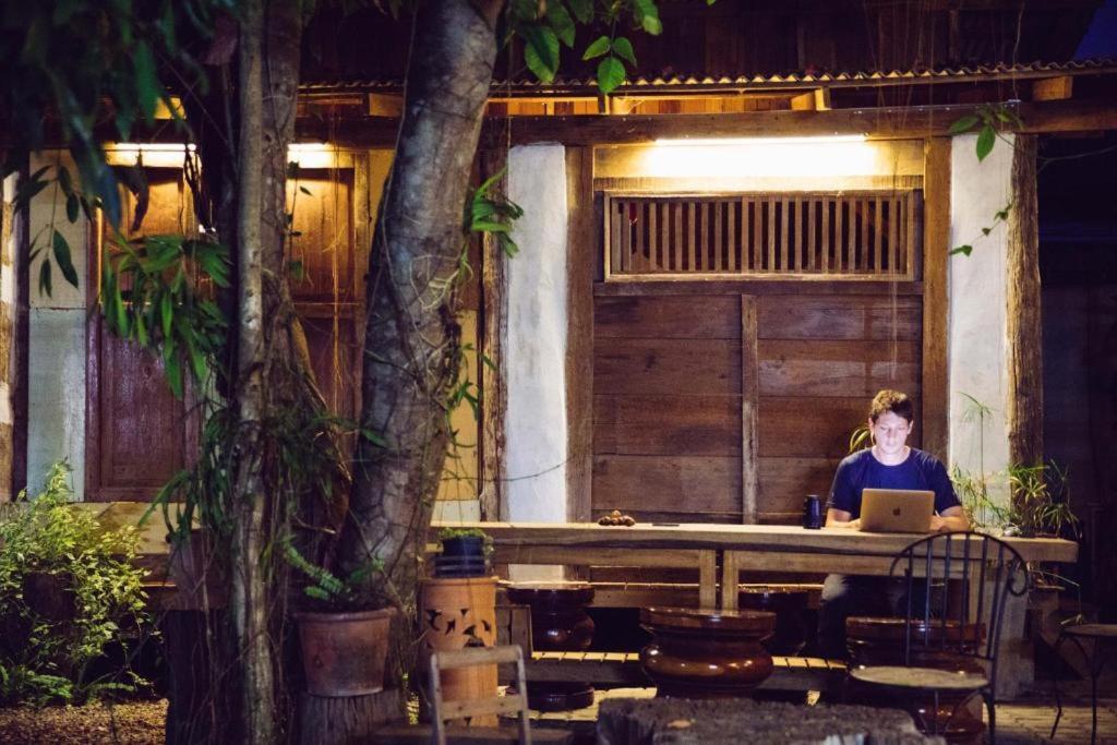 Cabinthai Mae Chaem Exterior photo